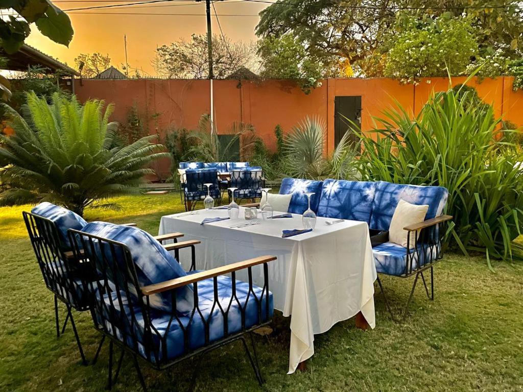 Hotel Le Kentia Lomé Exterior foto