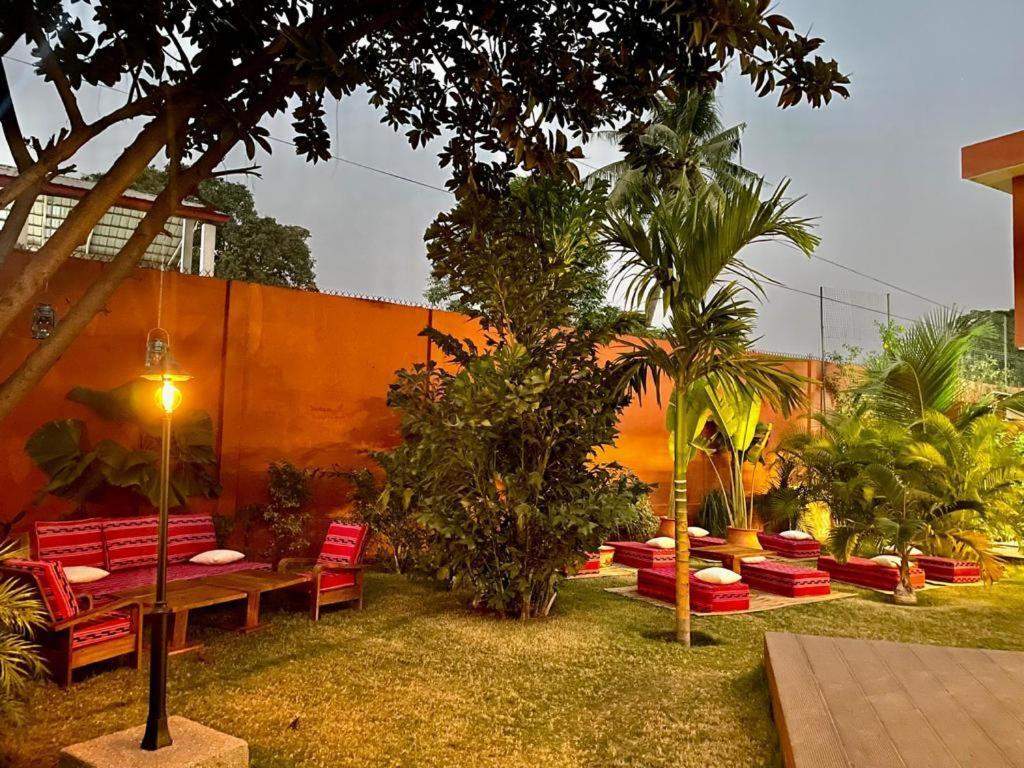 Hotel Le Kentia Lomé Exterior foto